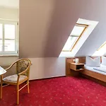 Hotel Am Brauhaus 3*