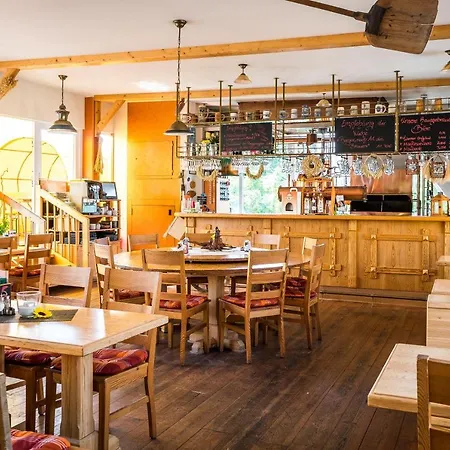 Отель Am Brauhaus 3*