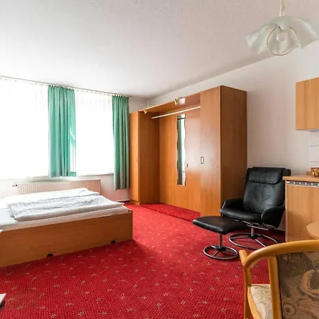 Am Brauhaus 호텔 3*