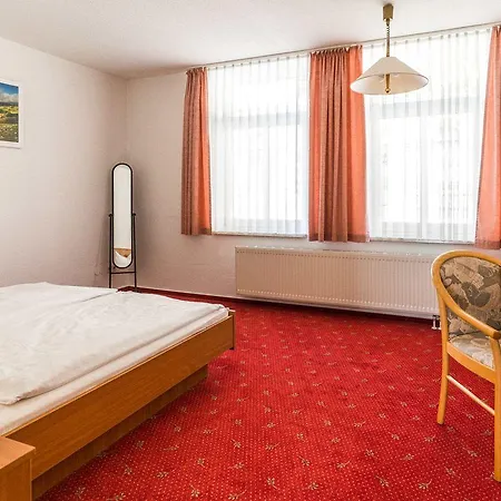 Am Brauhaus 3* ヴァーレン