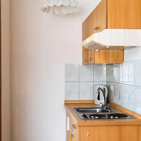 ホテル Am Brauhaus ヴァーレン