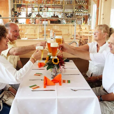 Hotel Am Brauhaus 3*